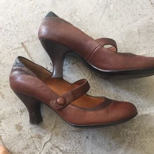 Sofft Miranda Mary Jane Buckle Strap Pumps